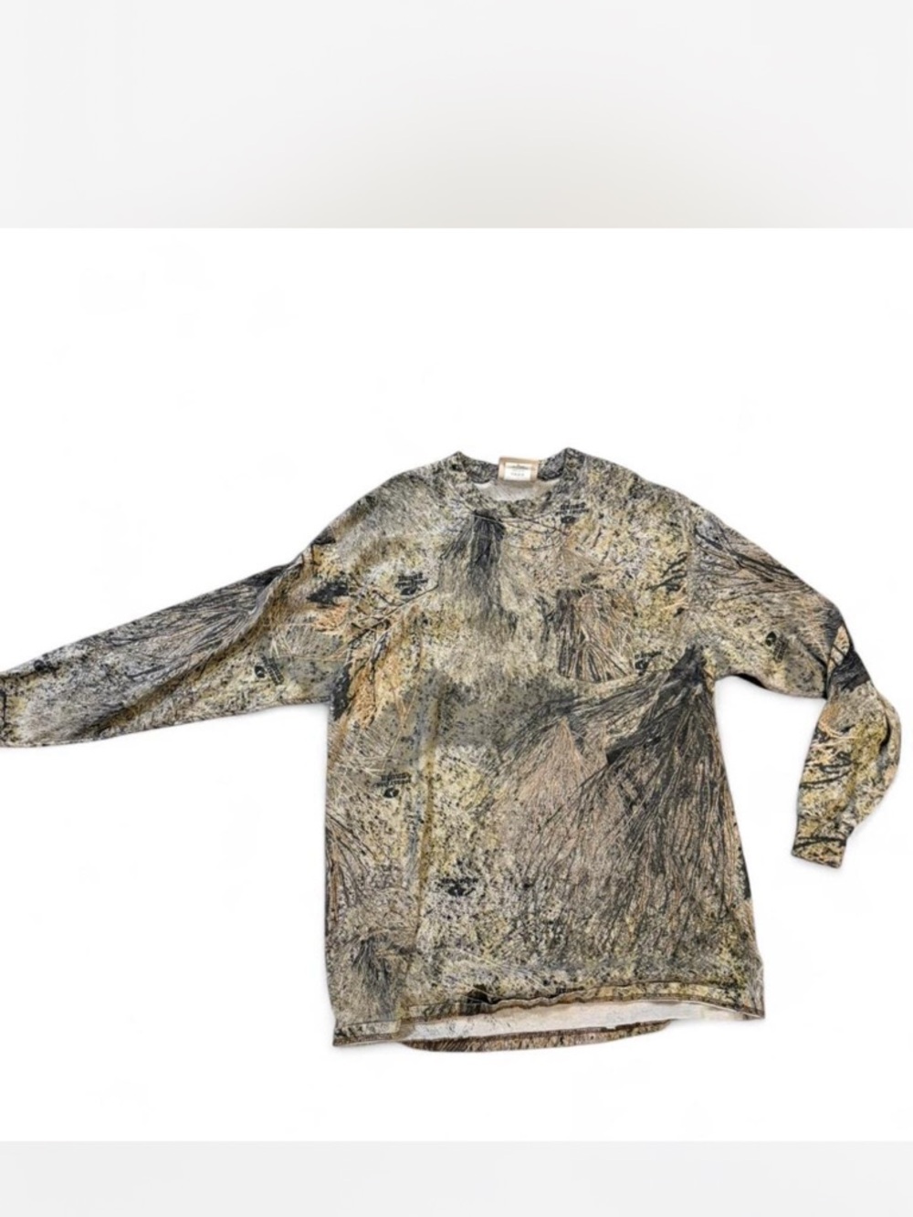 Mossy Oak Camouflage Crewneck in Green, Brown, Tan